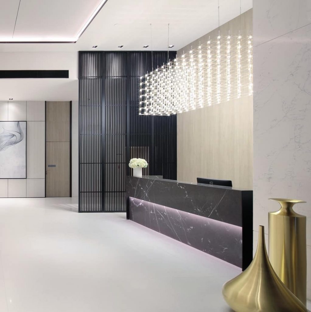 Reception at Banyan Tree Riverside Residences in Singapore, using the technological quartz Unique Venatino™, from COMPAC's Unique Collection™.