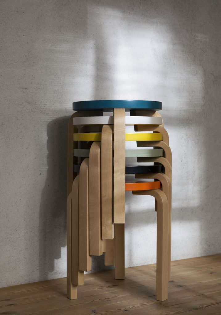 Stool 60 Alvaro Aalto-COMPAC