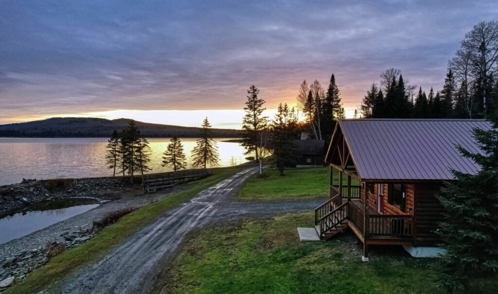 Illustration 2- Lakefront cottage. Image from iStock.